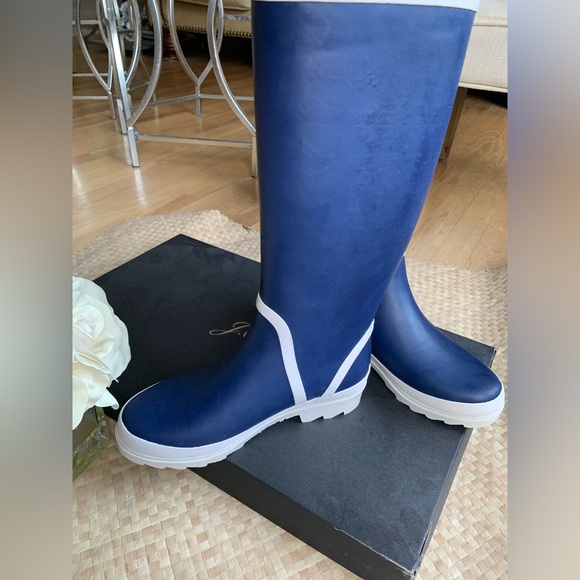 Lugsole Rainboots from JCrew - Picture 3 of 8